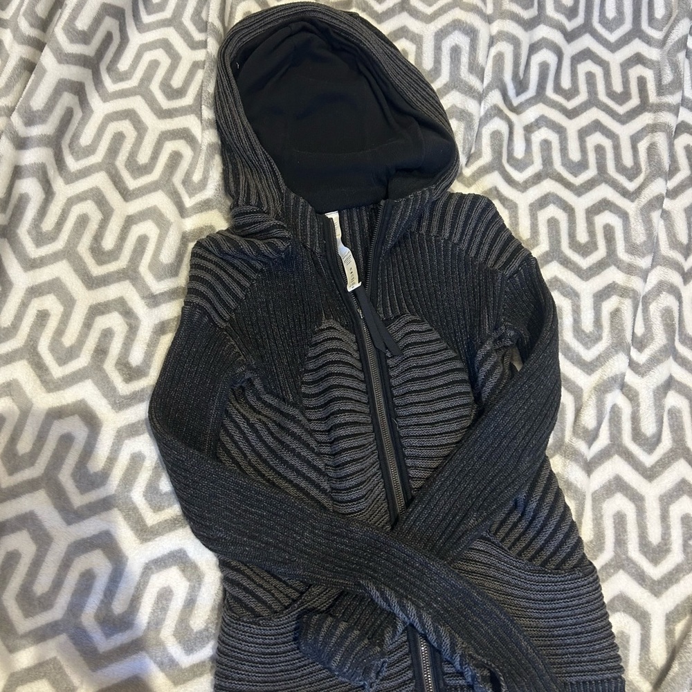 women’s lululemon double zipper jacket